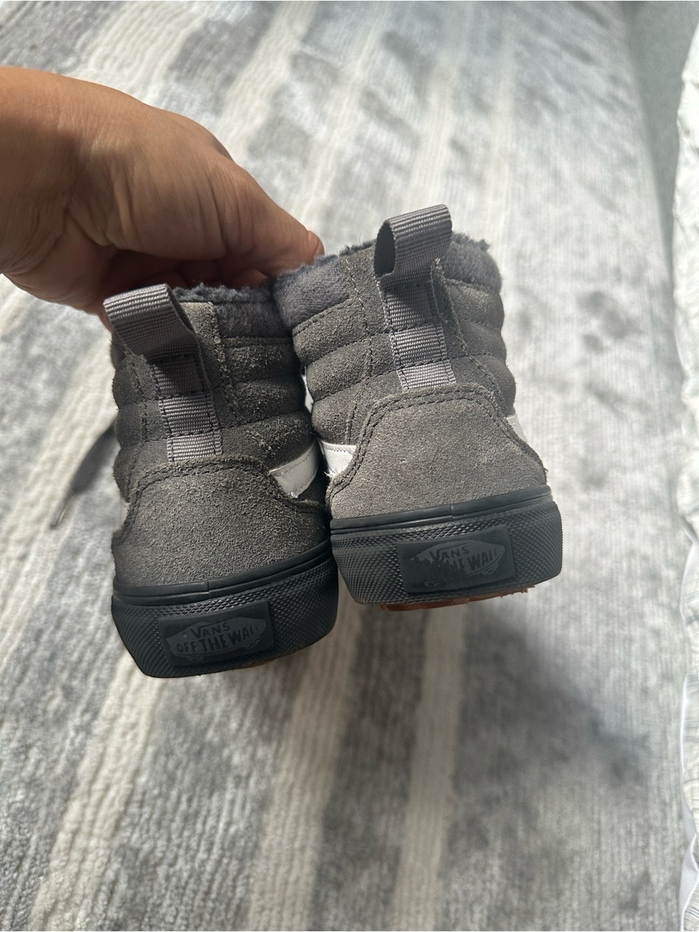 Vans - Picture 4 of 8